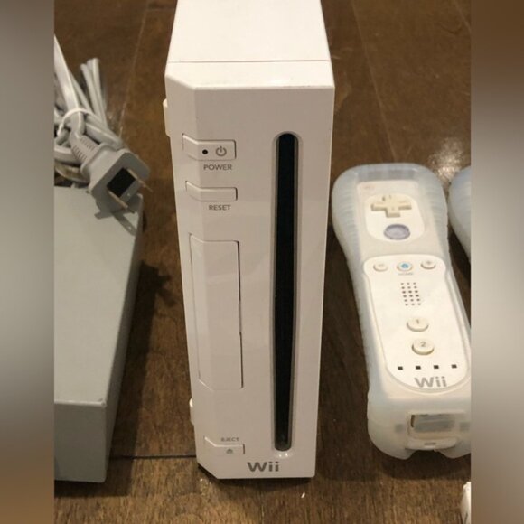 Nintendo Wii RVL-001 Gamecube comp. with blaster Chicken blaster game 2 contr. - Picture 6 of 9